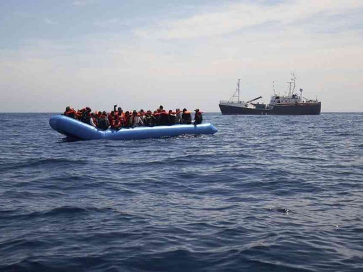 La nave Kurdi verso Lampedusa. Salvini: se ne occupi la Germania