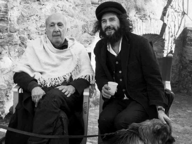 Il “Povero Cristo” cantato da Vinicio Capossela