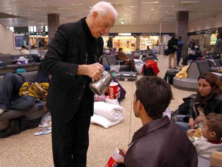 Migrantes: accoglienza, sacerdoti in campo da sempre
