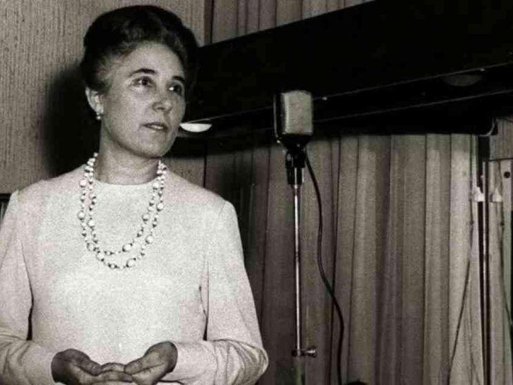 Studenti, sposi, professionisti. Quando la santità è «laica»