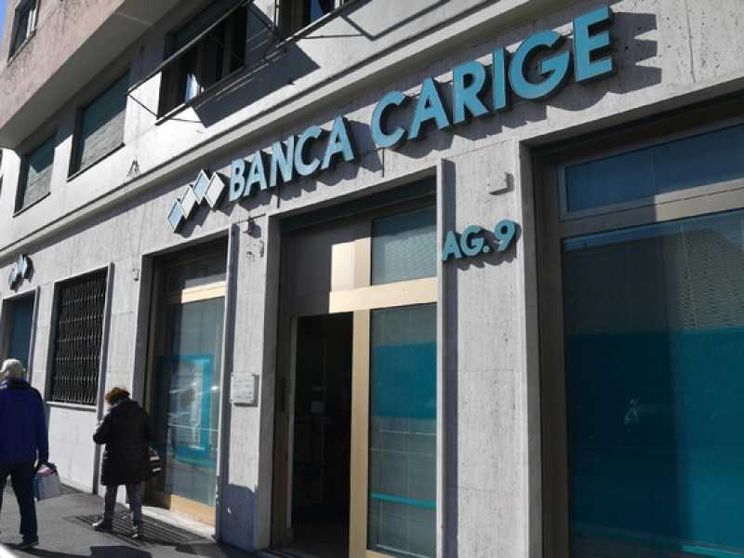 Crisi Carige: sindacati in piazza. Tria: buon segnale l'interesse di Blackrock
