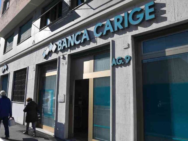 Crisi Carige: sindacati in piazza. Tria: buon segnale l'interesse di Blackrock