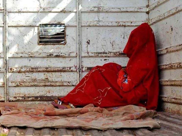 Spose bambine, il Pakistan si muove: nozze solo dopo i 18 anni