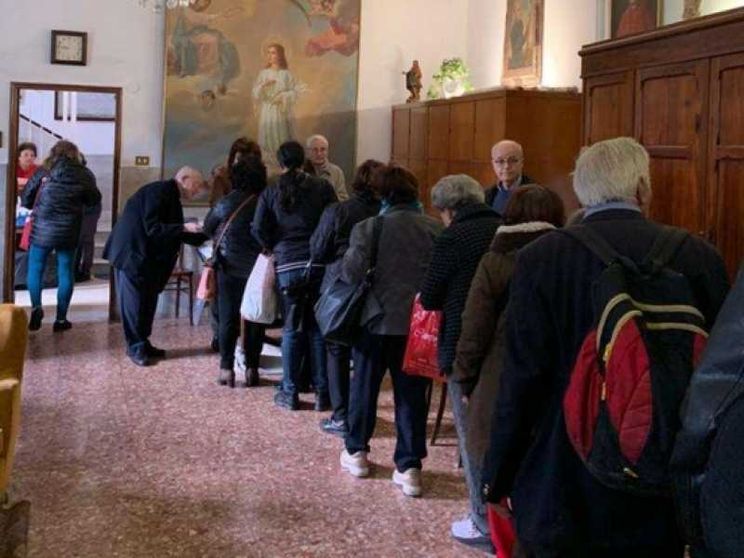 Don Filippo e il "miracolo" della chiesa dei poveri