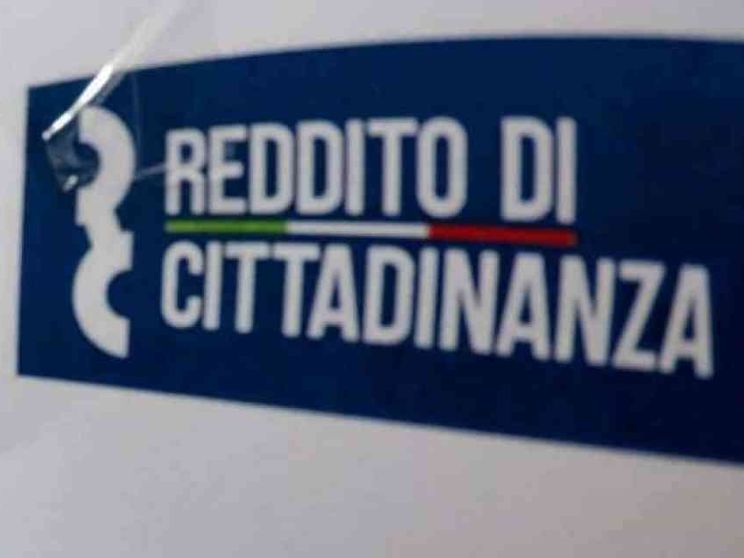 «Senza lavoro ma escluso dal Redddito». Si può rimediare...