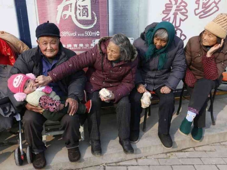 Cina, Giappone, Corea del Sud: ecco l'Asia che non fa più figli