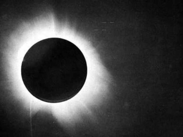Cento anni fa l'eclissi che diede ragione a Einstein