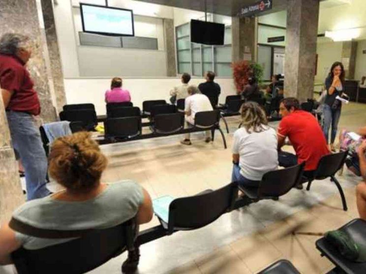 Sanità, in Italia adesso si paga