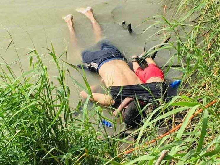 Padre e figlia annegati al confine Usa-Messico. Il dolore del Papa