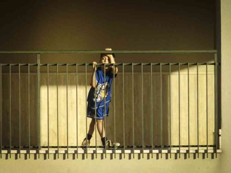 Minori manipolati per darli in affido a pagamento: arresti