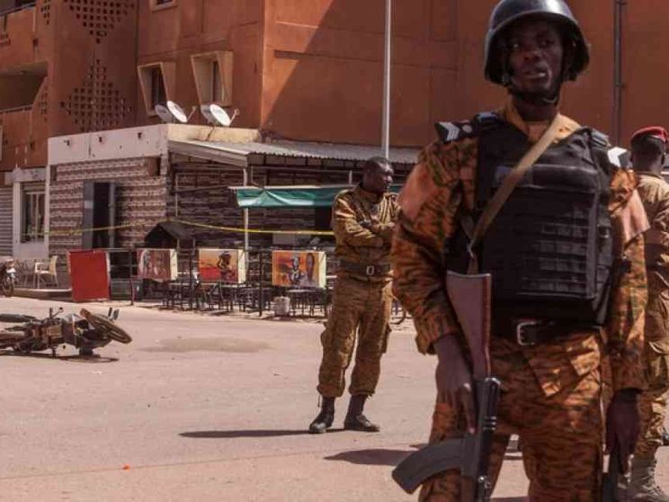 Caccia ai cattolici: quattro trucidati in Burkina Faso