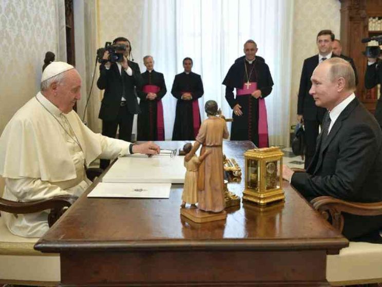 Il Papa riceve Putin: Venezuela, Ucraina e ambiente al centro del colloquio
