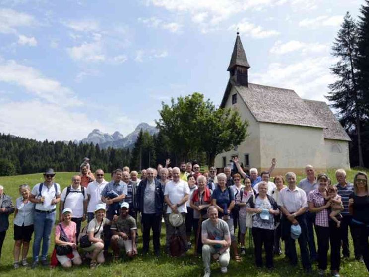 Così raccontiamo la chiesa giovane che cresce e l'Italia reale