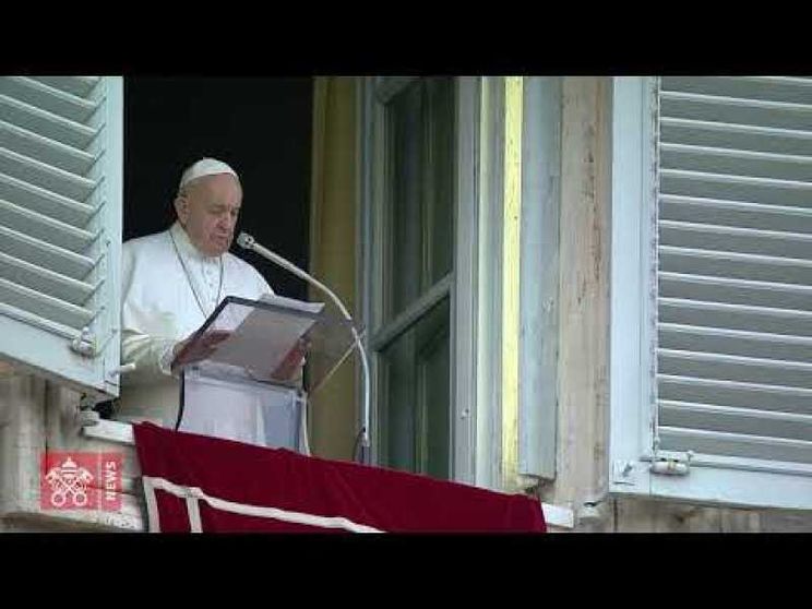 Migranti, il dolore del Papa per la strage nel Mediterraneo