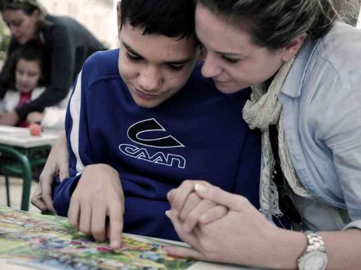 Scuole chiudono alle 13 per mancanza di soldi