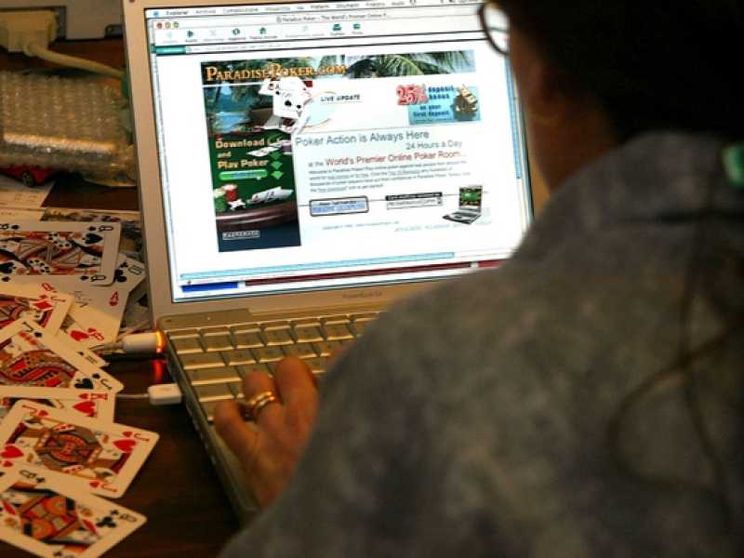 Poteri all'Agcom sull'azzardo (per argini e controlli seri)