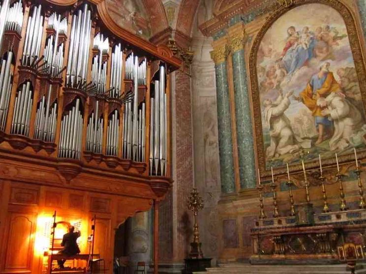 La Madre di Dio, «stella» della musica