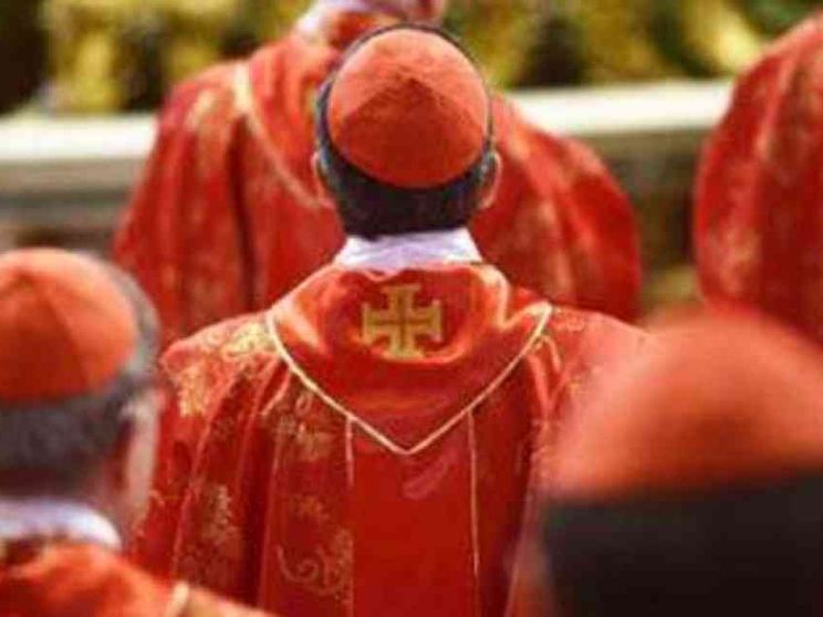 Ecco chi sono i 13 nuovi cardinali. C'è anche Zuppi