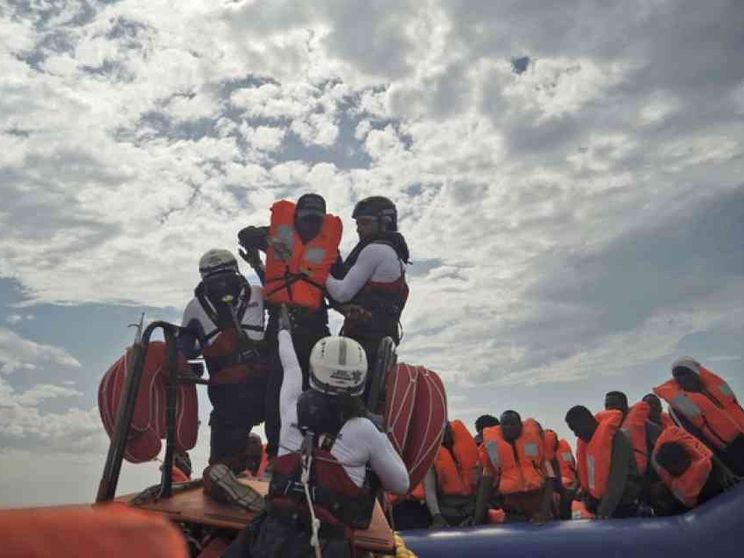 Corridoi umanitari e integrazione degli immigrati, si cambia