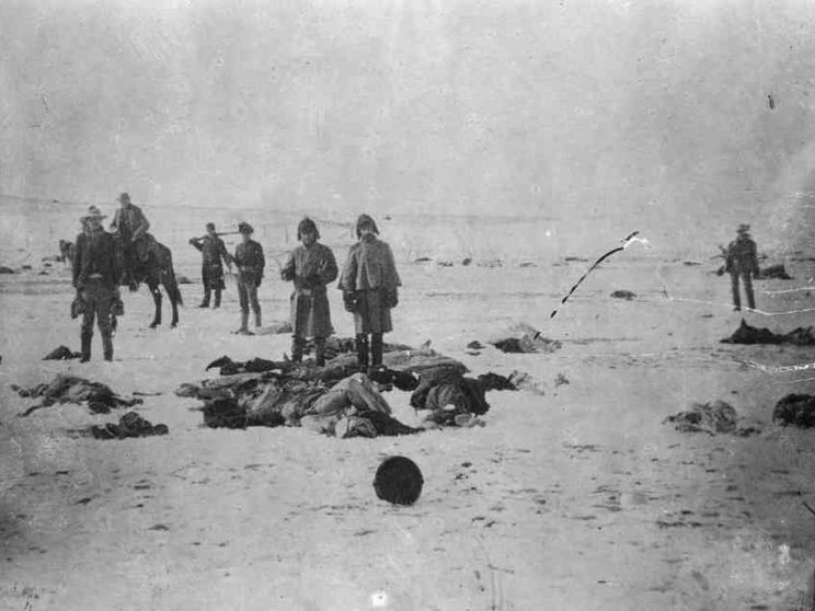 Dai nativi americani ai maori: il libro nero dei genocidi del mondo libero