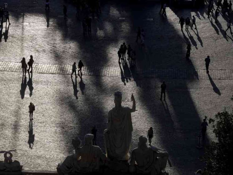 Omosessuali (e non solo), la castità e la pastorale dell'accoglienza