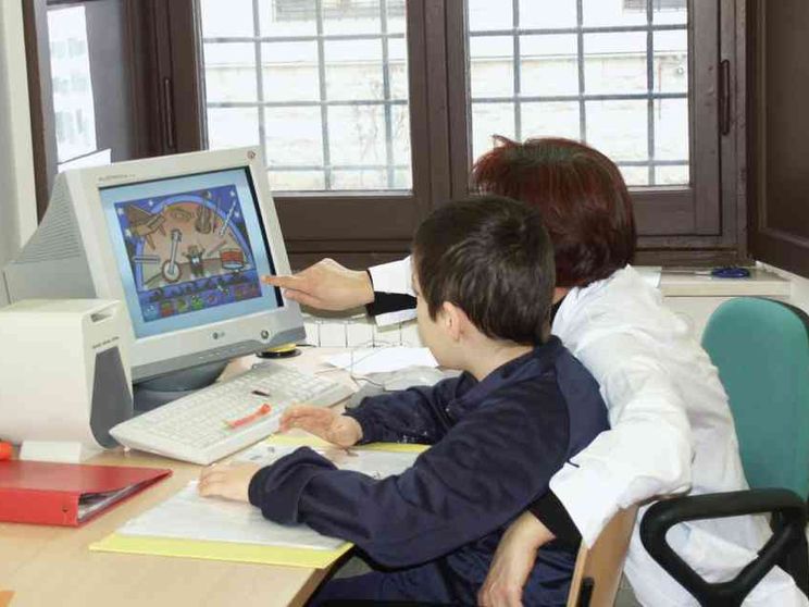 Allarme insegnanti di sostegno. La campanella non è ancora suonata