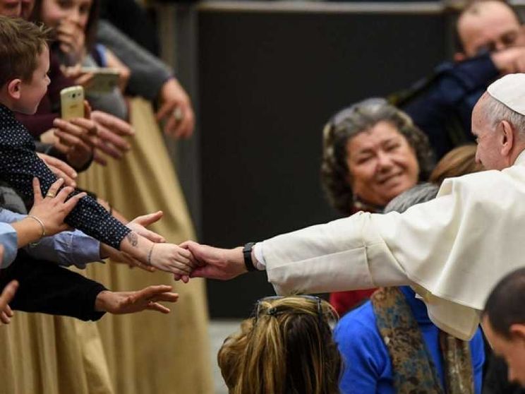 Non prigionieri del bene mancante ma per il bene presente