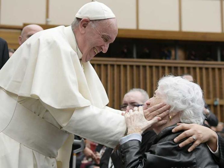 Cari nonni, le parole di papa Francesco per voi