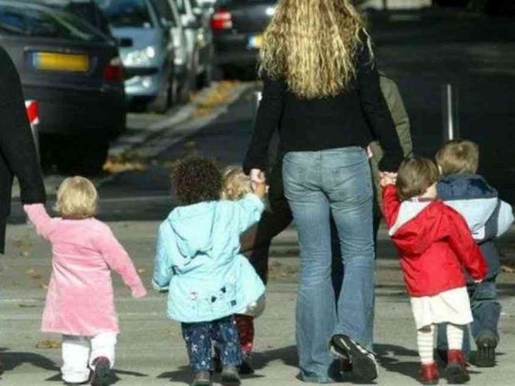 L'assegno unico per i figli piace a tutti. Ma va finanziato