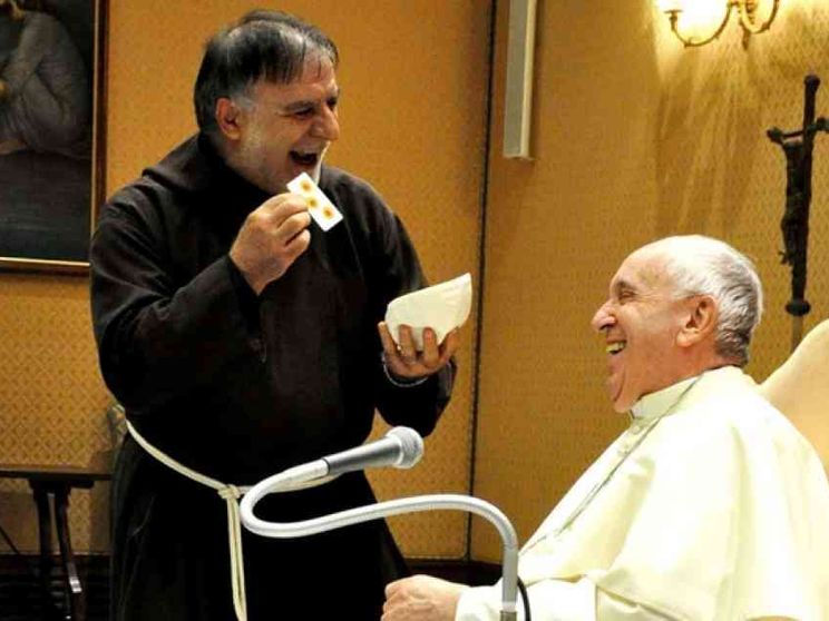 E Frate Mago spiazza anche papa Francesco