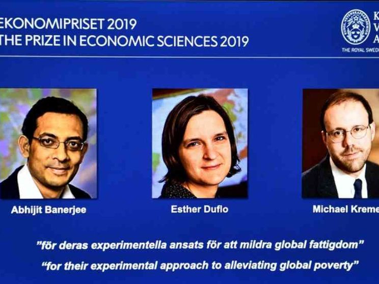 Nobel a tre economisti per ricerche sulla lotta alla povertà globale