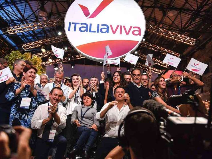 La Leopolda scuote premier e Pd: «Basta tasse, la manovra cambi»