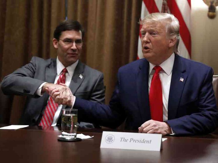 «Trump lascia militari in Siria a difesa dei pozzi petroliferi»