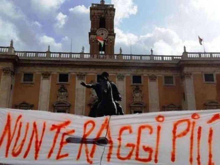 "Tutti per Roma" in marcia lungo il Tevere per dire #BastaRaggi