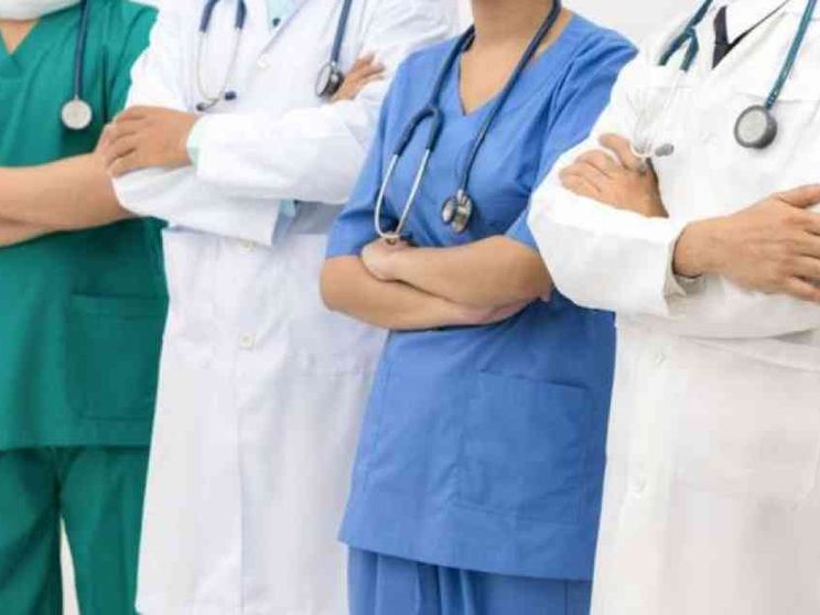 Pochi medici e quel «numero chiuso» La soluzione è formare