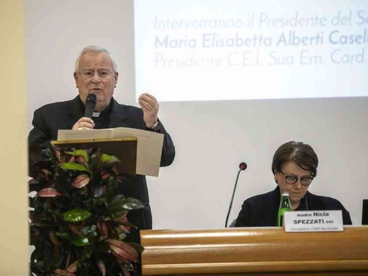 «Scuola, manca una vera parità», il richiamo del cardinale Bassetti