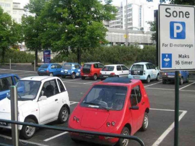 Ecco come l'auto elettrica può essere utile all'ambiente