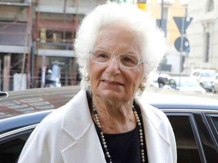 Da un’arma non raccolta il simbolo dell’agire morale