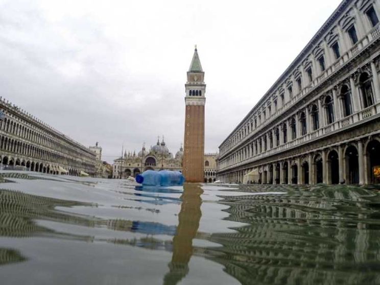 Madre Terra, economia madre il movimento da generare