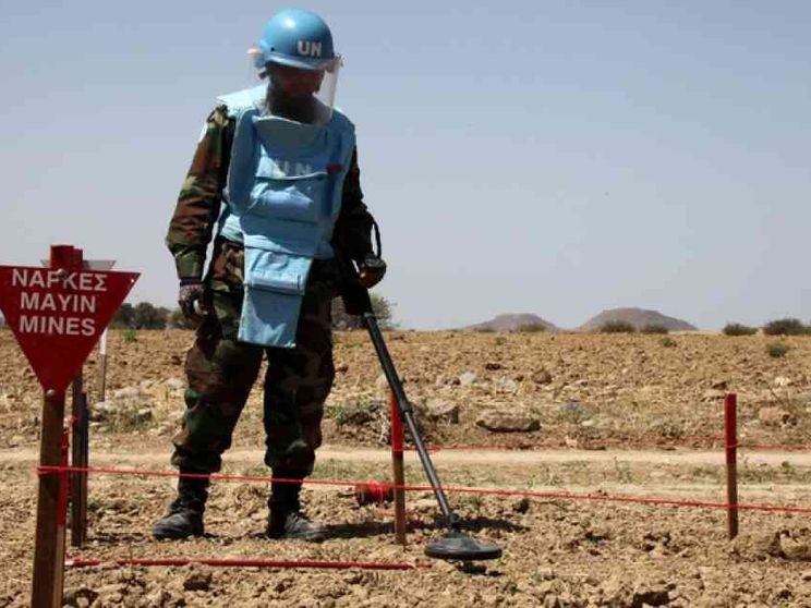 Un morto all'ora nel mondo per le mine, la metà sono bambini