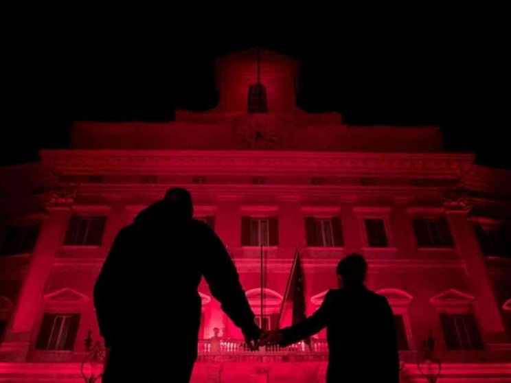 Il sondaggio choc dell'Istat: «Le violenze? Qualcuna se le cerca... »