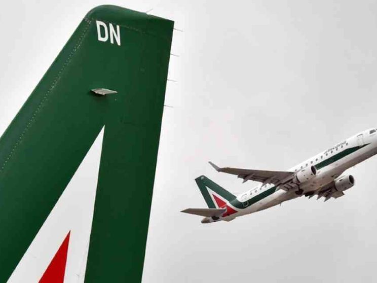 La «nuova Iri» nell'agenda di governo: obiettivo salvare Alitalia e l'acciaio