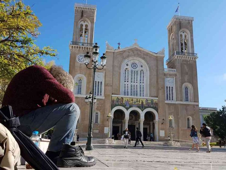 La Chiesa in Grecia povera fra i poveri. E salvata dai migranti