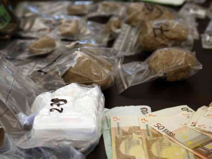 Droga, una vittima ogni 26 ore. Aumentano le morti e arrivano nuove sostanze