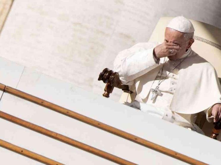 Papa Francesco abolisce il segreto pontificio