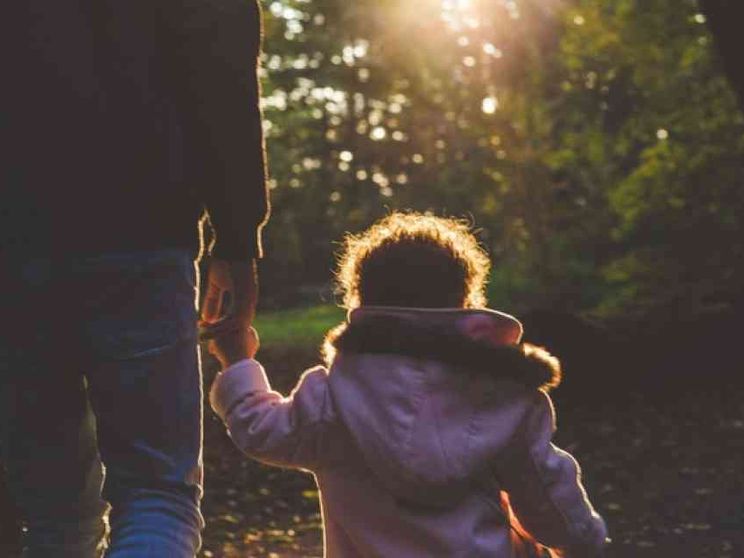 Violenze sui figli, 80mila genitori innocenti