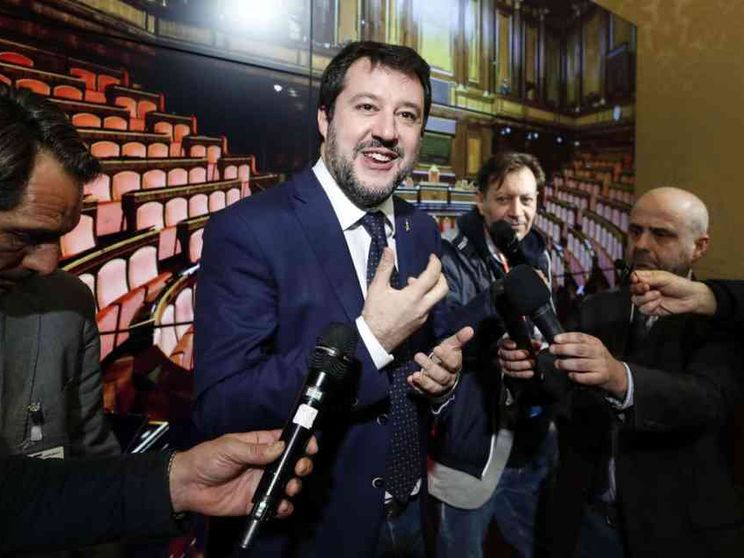 Tribunale dei ministri: Salvini abusò dei suoi poteri