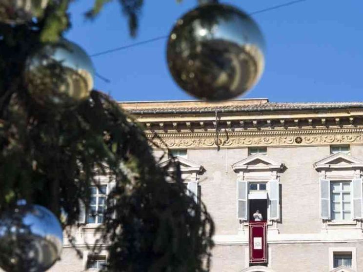 Santo Stefano, papa Francesco ricorda i martiri cristiani di ieri e di oggi