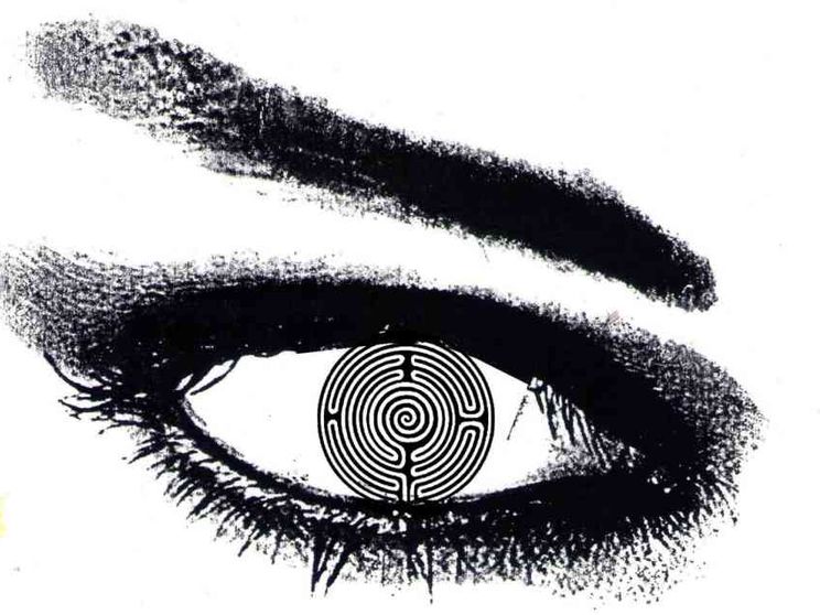 Il casco di Dio e la mela: la logica vinta dalla “matematica del mistero”