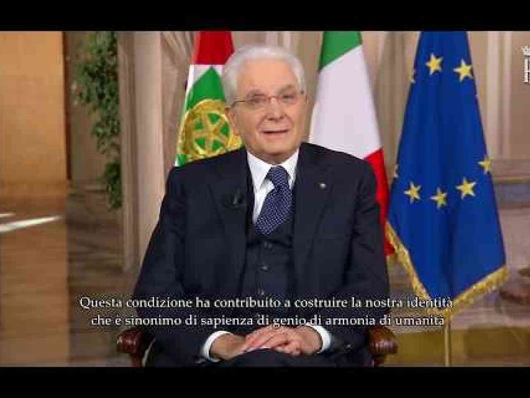 Mattarella: «L'Italia ritrovi fiducia, dare spazio a giovani»
